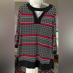 Charter Club women’s Chain link looped, and stripped 3/4 sleeve split neck tonic